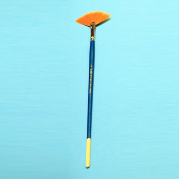 Bumiran fan brush, size 8