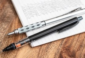 دلایل شکستن نوک اتود چیست؟