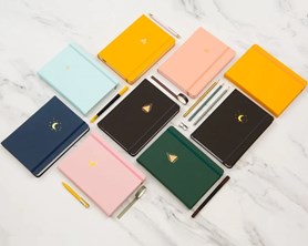 راهنمای خرید و معرفی انواع دفتر و کاربرد هر کدام